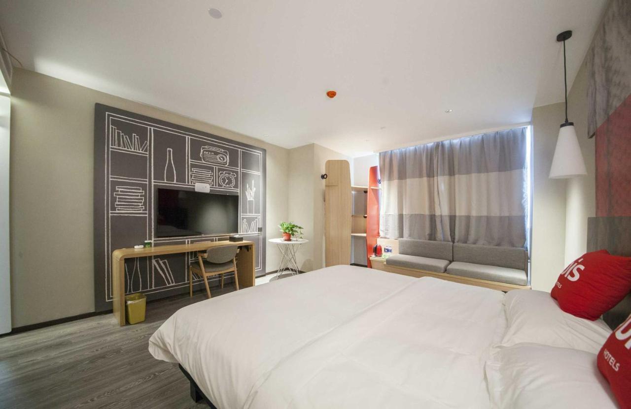 Ibis Nantong Middle Renmin Rd Hotel Экстерьер фото