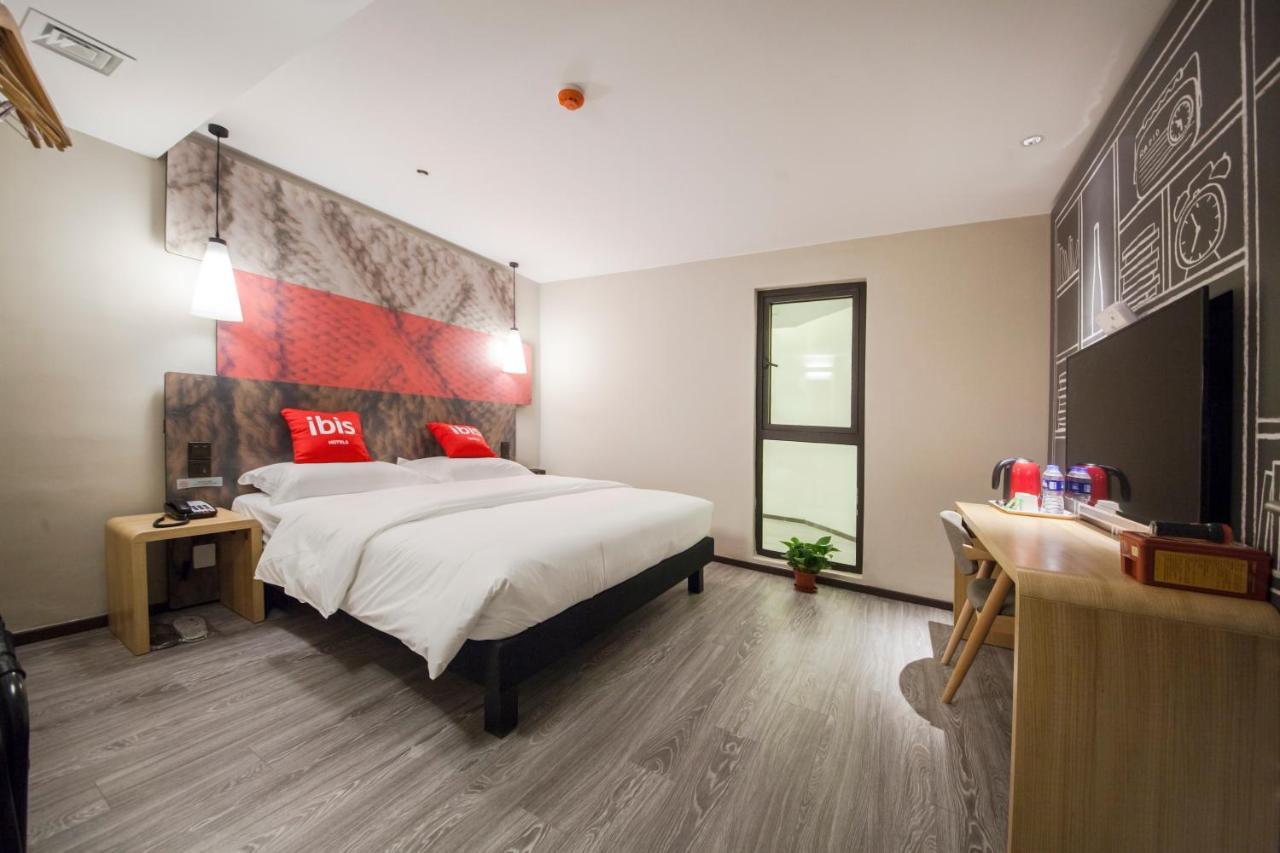 Ibis Nantong Middle Renmin Rd Hotel Экстерьер фото